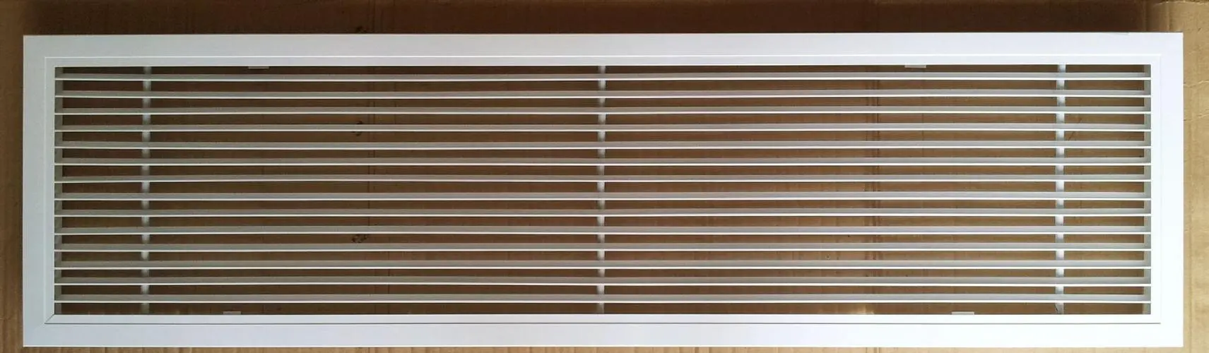 单层百叶风口的主要区别和使用场所